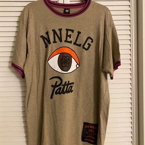 Patta T shirt size large